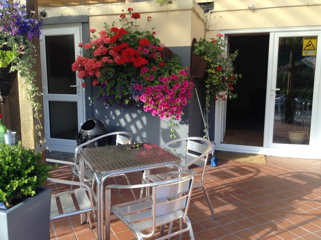 מרת'יר טידפיל The Mount Pleasant Inn מראה חיצוני תמונה